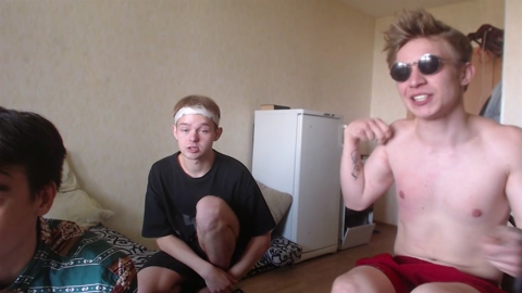 stralght_twinks  12-09-2022